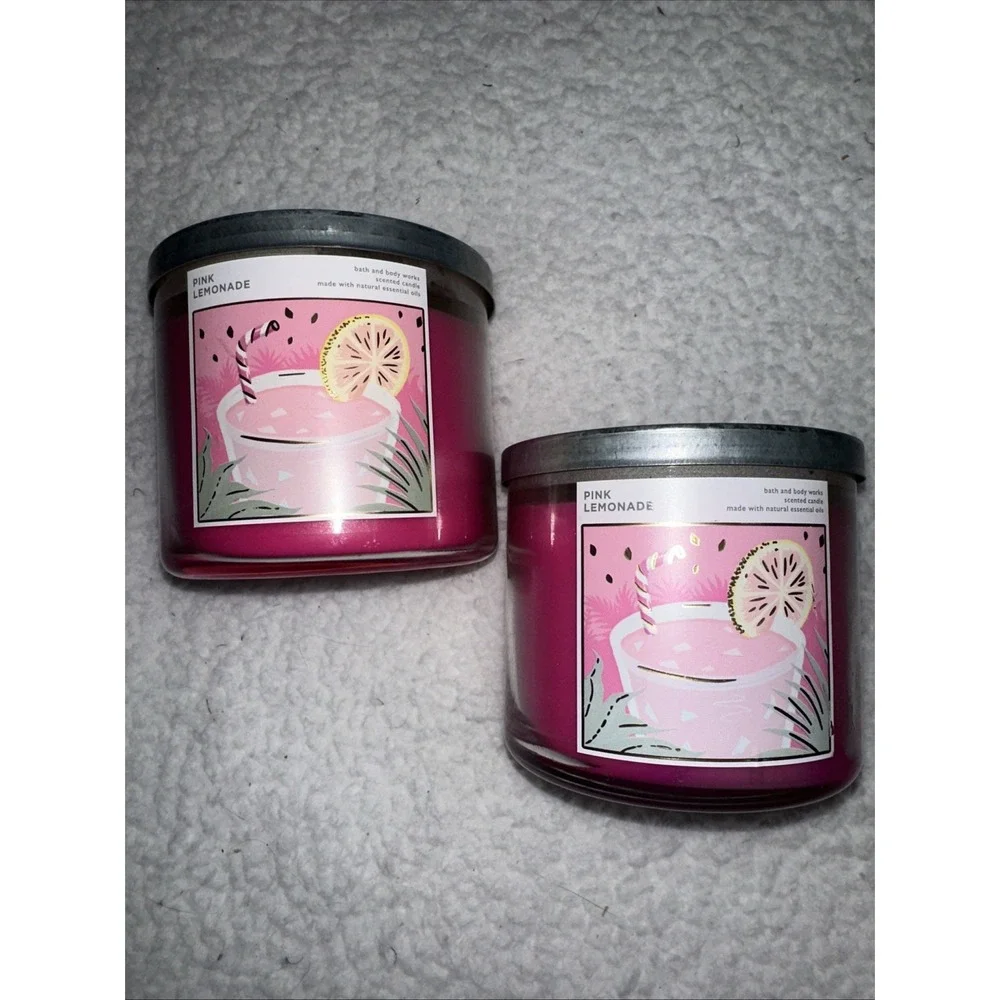 Bath & Body Works Pink Lemonade 3-Wick Scented Candle 14.5oz Essential Oils